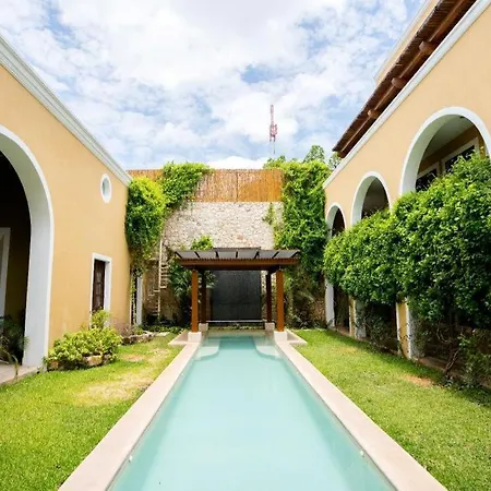Boutique By The Museo-2